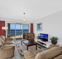 Stunning Toowoon Bay on Charlton - Accommodation Asia