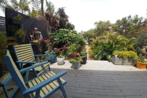 Ven & Marks Place - Accommodation Asia 7