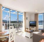 Bella Mare 2 Bedroom Ocean View Terrace Apt - Accommodation Asia
