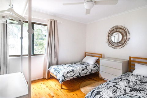 Beach Buoys - Accommodation Asia 2