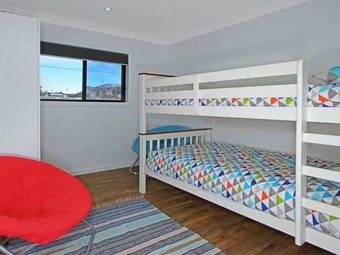 Sand Dunes House & Cabin Accommodation - Accommodation Guide 1