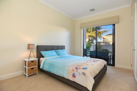 Ocean View Moana - Accommodation Guide 6