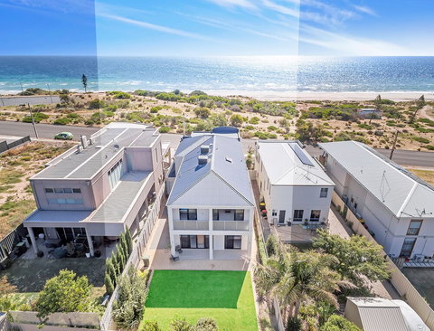 Ocean View Moana - Accommodation Guide 0