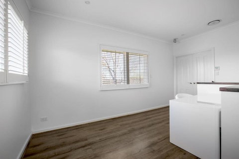 Alice Wonderland In 4 Beds House - Accommodation Guide 7