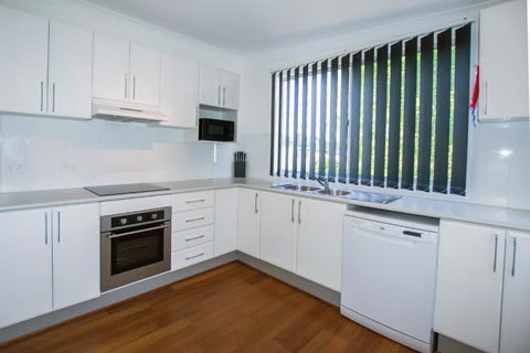 Topaz Cottage - Accommodation Asia 3