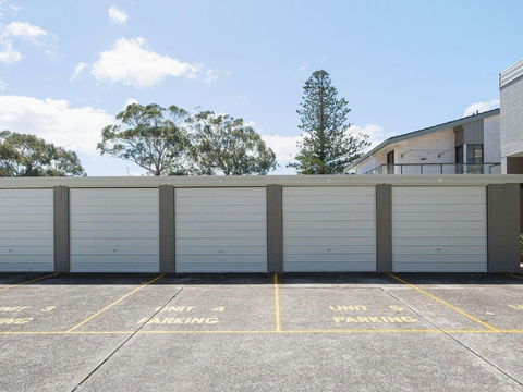 5 Casuarinas 33 Soldiers Point Road Superb Waterfront Unit - Accommodation Asia 1