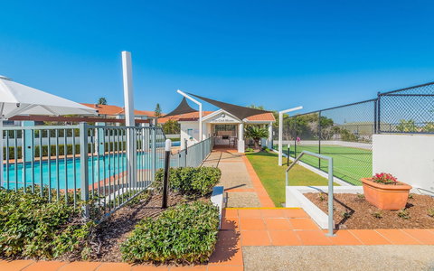 Angourie Blue Unit 2 - Accommodation China 2