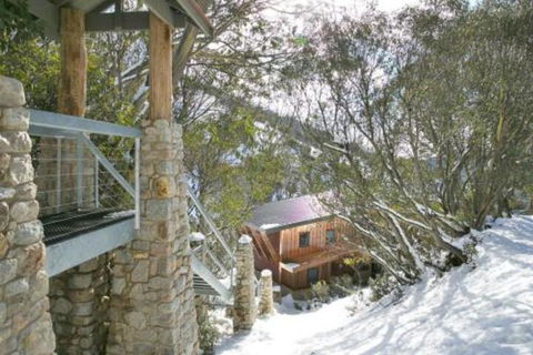 8 Maisonettes - Accommodation Guide 4