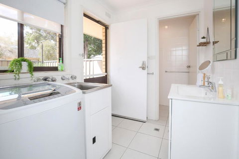 Allure Apartments Central - Accommodation Asia 6