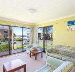 Champagne Court 1 with Water Views - Accommodation Asia