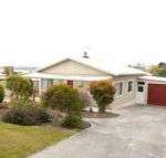 Position on Alexander - Accommodation Guide