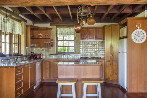 Stone Cottage - Accommodation Asia 2