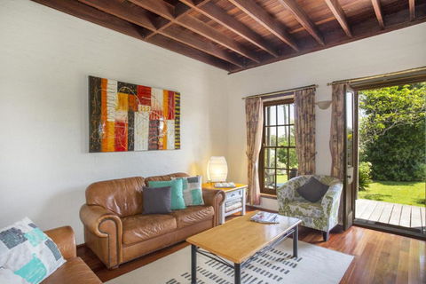 Stone Cottage - Accommodation Asia 3