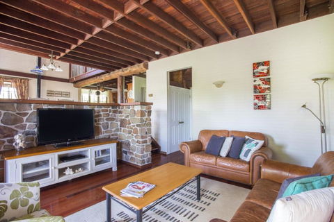 Stone Cottage - Accommodation Asia 4
