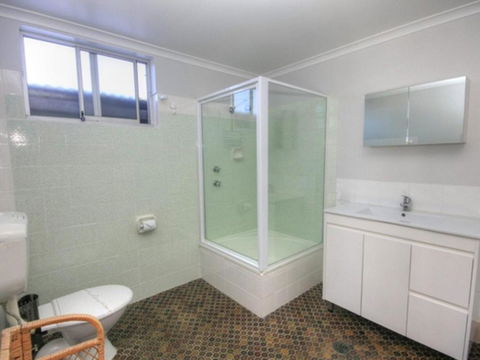 45B Wharf Street Downstairs - Accommodation Asia 4