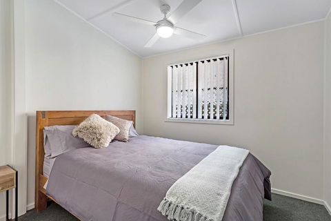 Sunset Beach House Soldiers Point Sleeps 9 - Accommodation Asia 2
