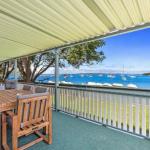 Sunset Beach House Soldiers Point Sleeps 9 - Accommodation Asia 0