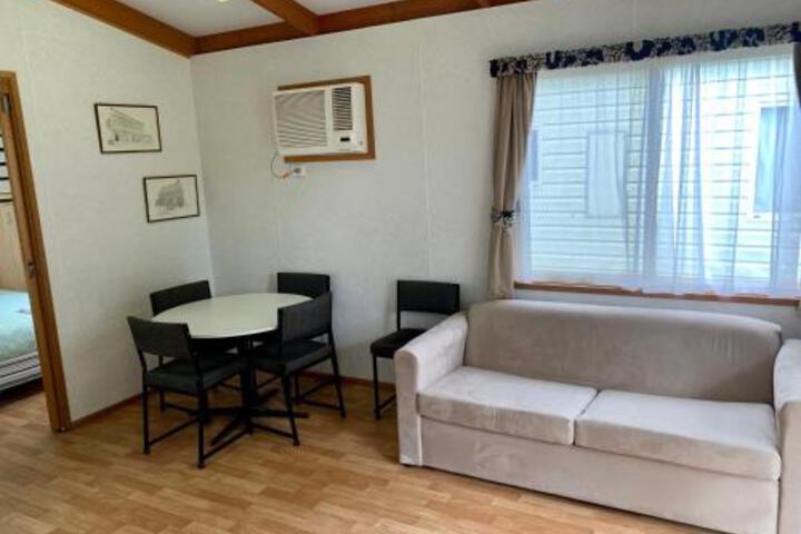 Harston ACT Accommodation Guide