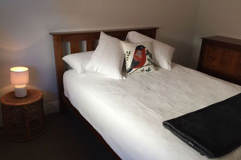 White Rocks - Accommodation Asia 4