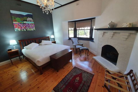 White Rocks - Accommodation Asia 3
