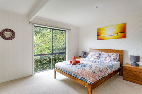 Sany Views - Accommodation Guide 0
