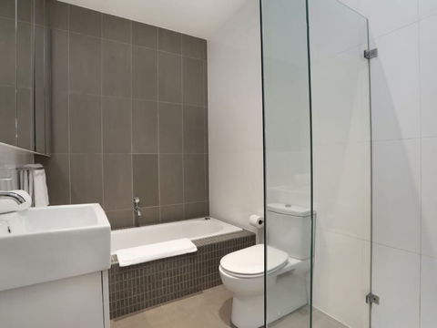 Kew Luxurious Townhouse - Accommodation Asia 5