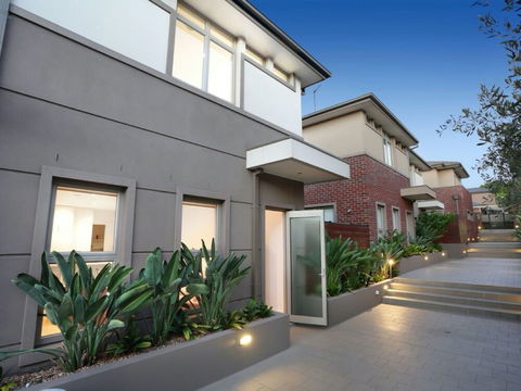 Kew Luxurious Townhouse - Accommodation Asia 1