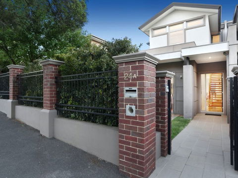Kew Luxurious Townhouse - Accommodation Asia 2