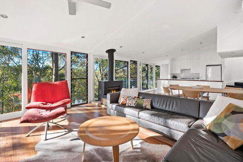 TreetopsatWagstaffe - Accommodation Asia 2