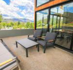 Glass House Bright - Accommodation Guide