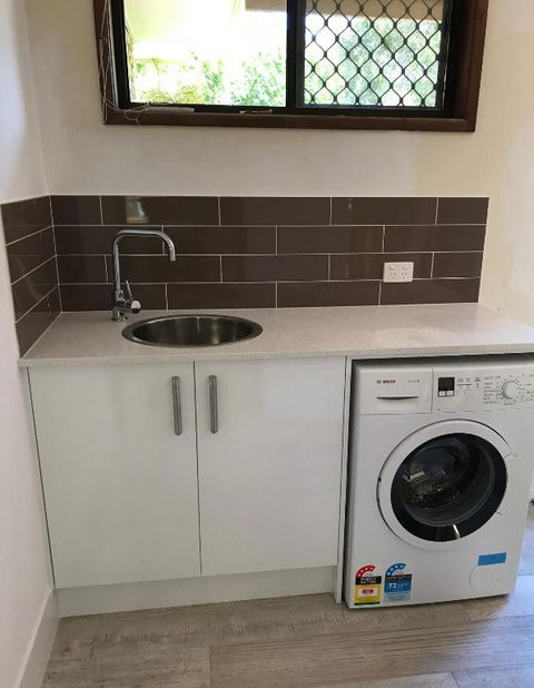 Wellington Parade 1 / 15a Shelly Beach Caloundra - Accommodation Asia 2