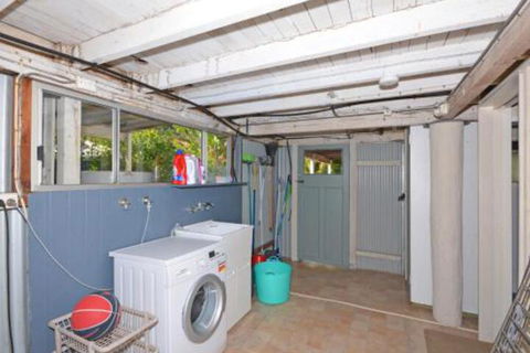 Ocean Breeze Hervey Bay - Accommodation Asia 2