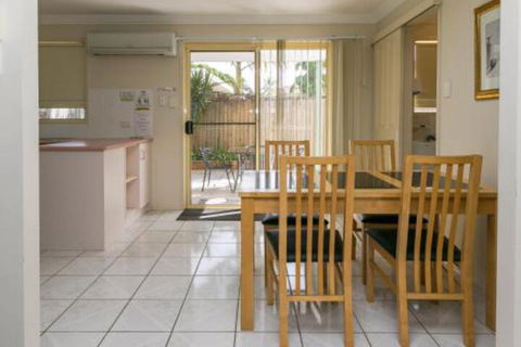 Superb Location Hervey Bay - Accommodation Guide 7