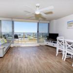 Ebbtide 3 On Main Beach! - Accommodation Asia 0
