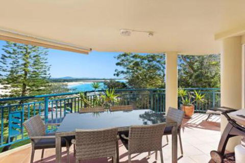 Whitesands 301 Main Beach Location - Accommodation Asia 3