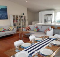 Dream Catcher Beach House Shellharbour - Accommodation Asia