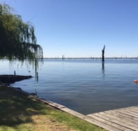 Waterview- Stoneleigh at Yarra - Accommodation Guide