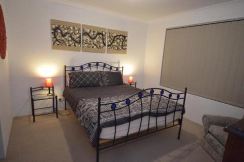 Park View Modern House - Accommodation Guide 5