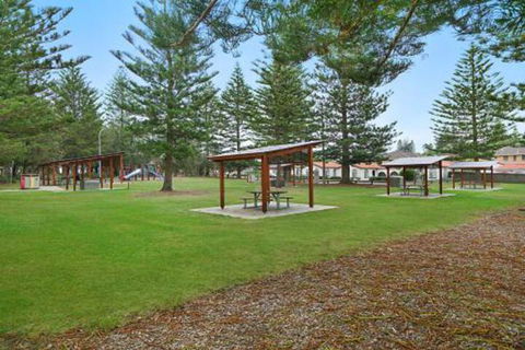 Seychells Toowoon Bay - Accommodation Asia 6