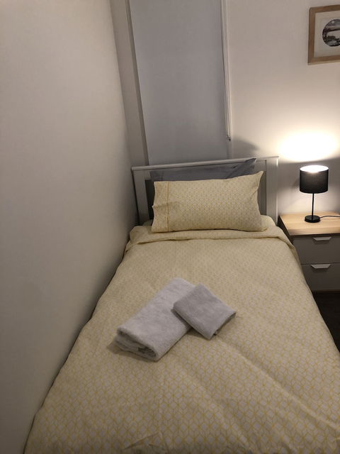 Apple House Tarneit North - Accommodation Guide 3