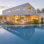 Cinque - Accommodation Guide 0