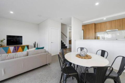 G149 Apt 2 - Accommodation Guide 6