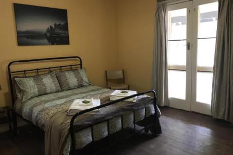 The Quarters At BDH - Accommodation Guide 4