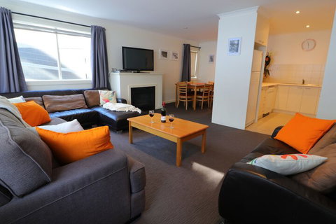 Elkhorn 11 - Accommodation Guide 3