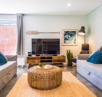 Pandanas Apartments 17B Mollymook Beach - Accommodation Asia