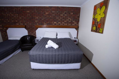 Donald Motor Lodge - Accommodation Asia 6