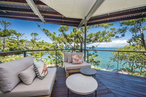 Headland House - Accommodation Asia 6