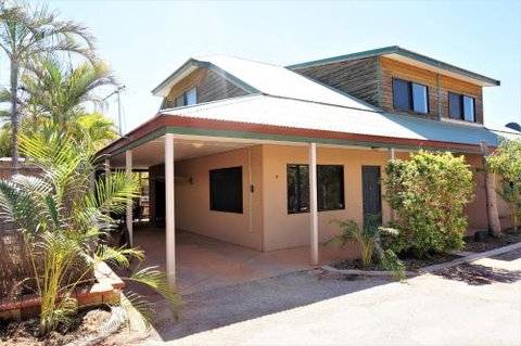 Ningaloo Breeze Villa 8 3 Bedroom Fully Self Contained Holiday Accommodation - Accommodation Asia 7