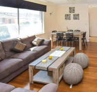 1 / 33 Wharf Street - Accommodation Asia