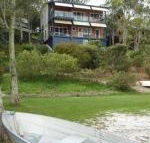 Green Point Lakehouse - Accommodation Asia
